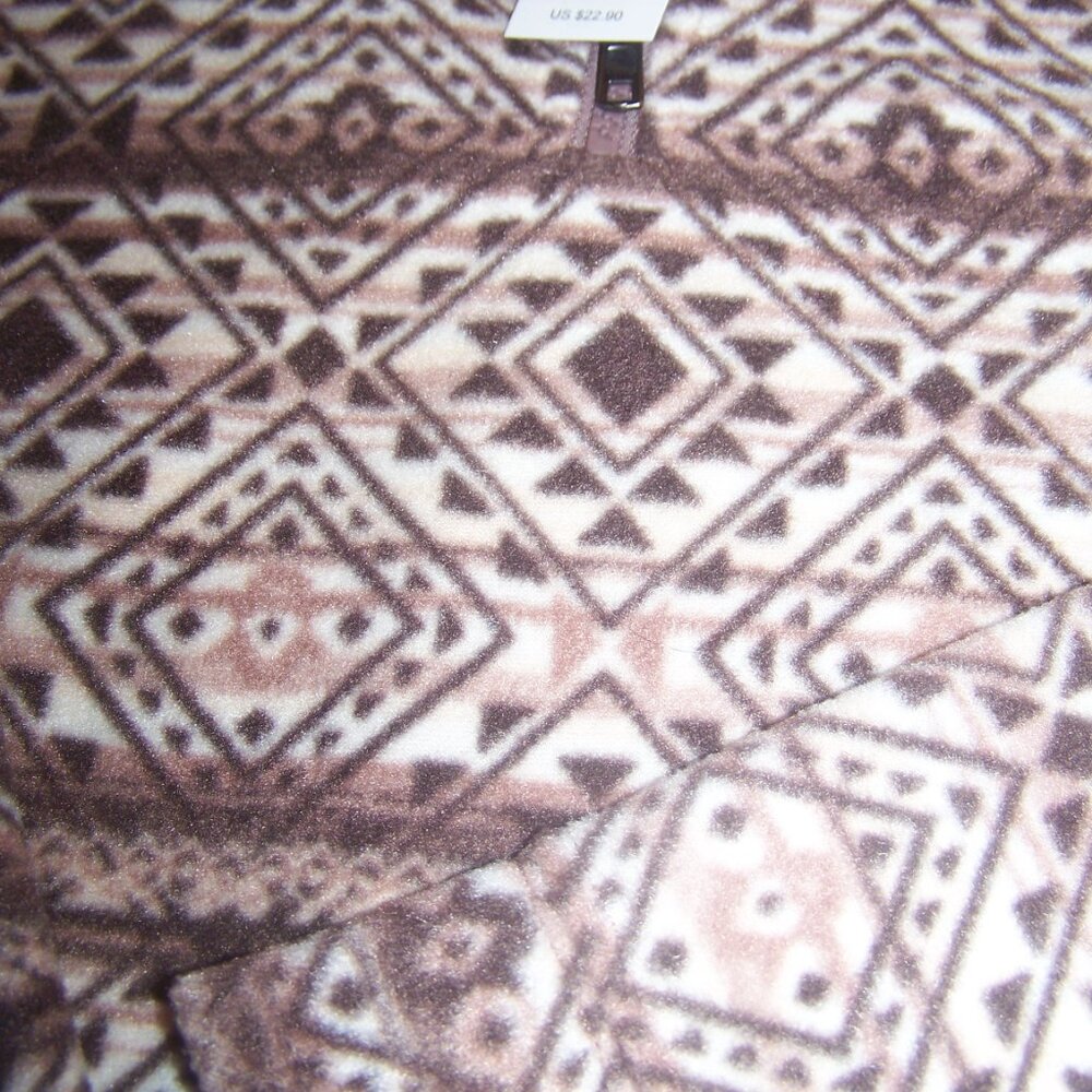 Maurice's Evsie NWT Brown Fleece Top Sz L (11/12) - Picture 2 of 4